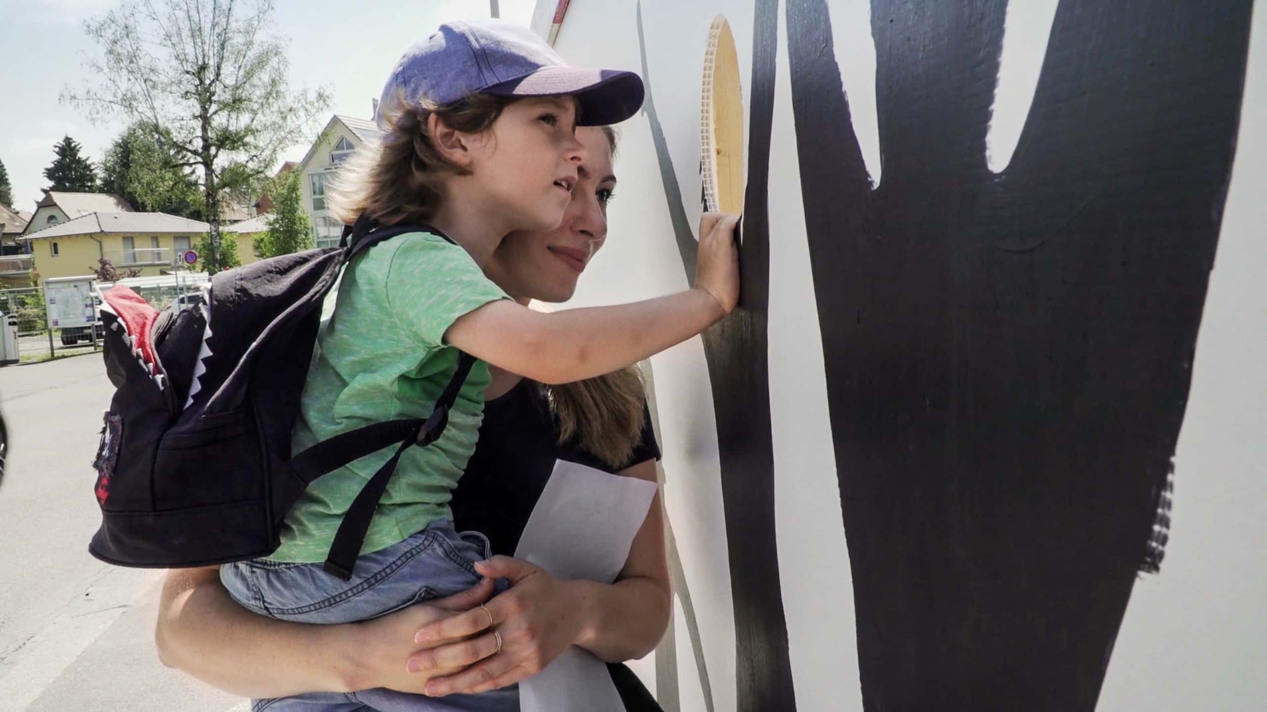 Vorschaubild für Film Return a chasa